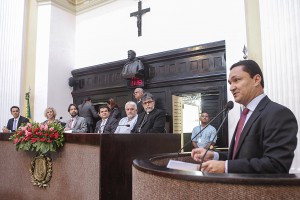 Grande Expediente Especial será para comemorar aos 40 anos da Visão Mundial, por solicitação do deputado André Ferreira (PMDB)