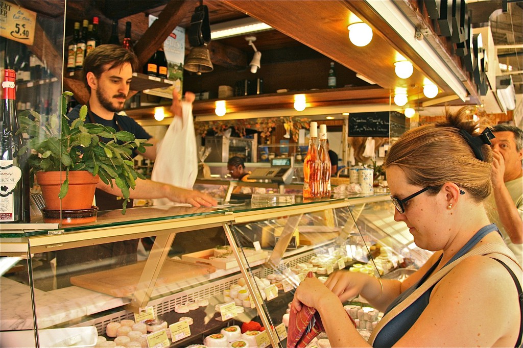 comprando_by_smilla4 (Flickr)