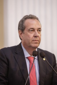 Dep. Álvaro Porto