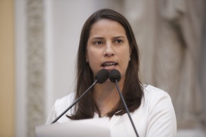 MUDANÇA - Deputada informou que se filiou ao PSDB e que vai disputar a Prefeitura de Caruaru este ano. Foto: Roberto Soares
