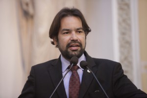 Dep. Diogo Moraes.