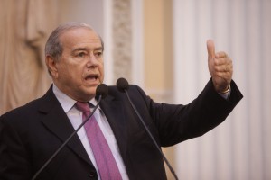 Dep. Romário Dias.