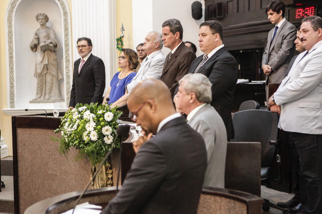 Reunião Plenária.