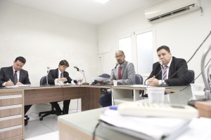 Parlamentares criticaram a ausência do secretário de Mobilidade e Controle Urbano do Recife Foto: Rinaldo Marques/Alepe