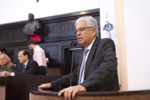 SAÚDE - colegiado discute comércio de água no Estado. Foto: Rinaldo Marques