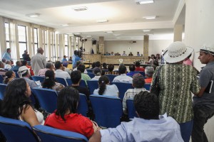 Comissão de AGRICULTURA realiza Audiência Pública para discutir a situação do abatedouro de Petrolina, que está fechado desde janeiro de 2016. Os animais estão sendo abatidos em Juazeiro/BA.