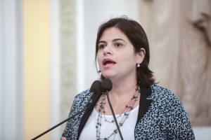 Dep. Priscila Krause.