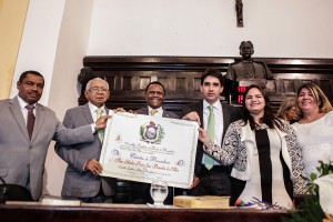 RECONHECIMENTO - José Benedito da Silva preside a Igreja O Brasil para Cristo, no Estado, e foi homenageado por solicitação do Bispo Ossesio Silva. Foto: Giovanni Costa