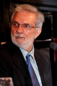 Raimundo Carrero durante homenagem na Alepe. Foto: Jarbas Araújo.