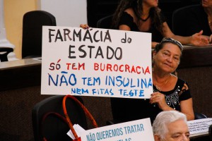 INSULINA - Pacientes fazem cobranças ao Governo. Foto: Jarbas Araújo