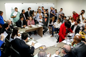 Colegiado retirou de pauta projeto que prevê realização de contratações temporárias de servidores em Fernando de Noronha. Foto: Jarbas Araújo