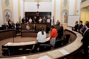 HOMENAGEM - Reunião teve Minuto de Silêncio para Geneton Moraes Neto.  Foto: Jarbas Araújo