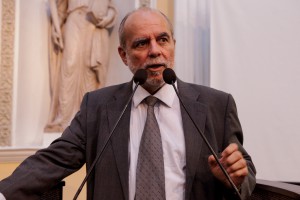 SOLIDARIEDADE -  Waldemar Borges defendeu corregedor-geral da SDS. Foto: Jarbas Araújo