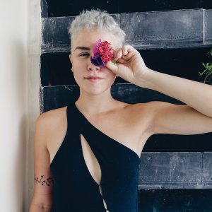 OFENSAS - "Os insultos dizem mais do outro do que de mim", diz a universitária Deborah Fabri.