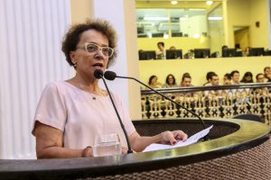 AÇÕES - Parlamentar destacou indicações ao Prêmio Prefeitura Amiga da Biblioteca e a campanha Viagem na Leitura, da empresa de ônibus Borborema. Foto: Rinaldo Marques