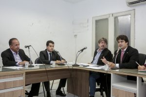 INICIATIVA - Área de 30,3 mil metros quadrados dará lugar a unidade de saúde, que será construída pelo Governo, a partir de janeiro de 2018. Foto: Jarbas Araújo