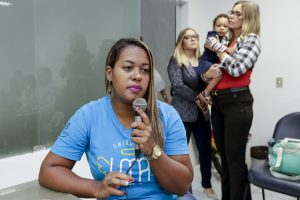 DENÚNCIA - Germana se queixa da falta de sensibilidade dos profissionais que trabalham no transporte coletivo. Foto: Roberto Soares