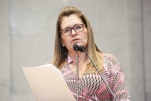 ROBERTA ARRAES - Deputada destaca relevância da decisão, tendo em vista os recursos aplicados e a geração de empregos. Foto: Roberto Soares