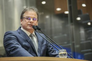 Reunião Plenária - Dep. Eduíno Brito
