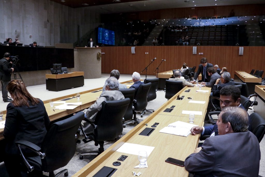 OBJETIVO - Grupo foi formado para se opor a mudanças propostas pelo Ministério da Saúde, que prejudicariam estatal. Foto: Roberto Soares