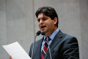OPINIÃO - Segundo parlamentar, redução no orçamento é resultado da PEC do Teto dos Gastos, promulgada em dezembro em 2016