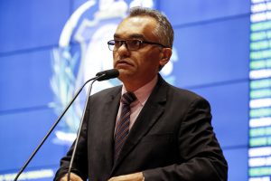 ODACY AMORIM - “Depois da reforma, passamos a desfrutar da separação entre religião e Estado.” Foto: Jarbas Araújo
