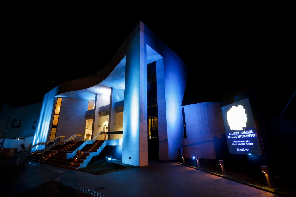 Inauguração iluminação azul em homenagem à campanha de Diagnóstico Precoce de Diabetes