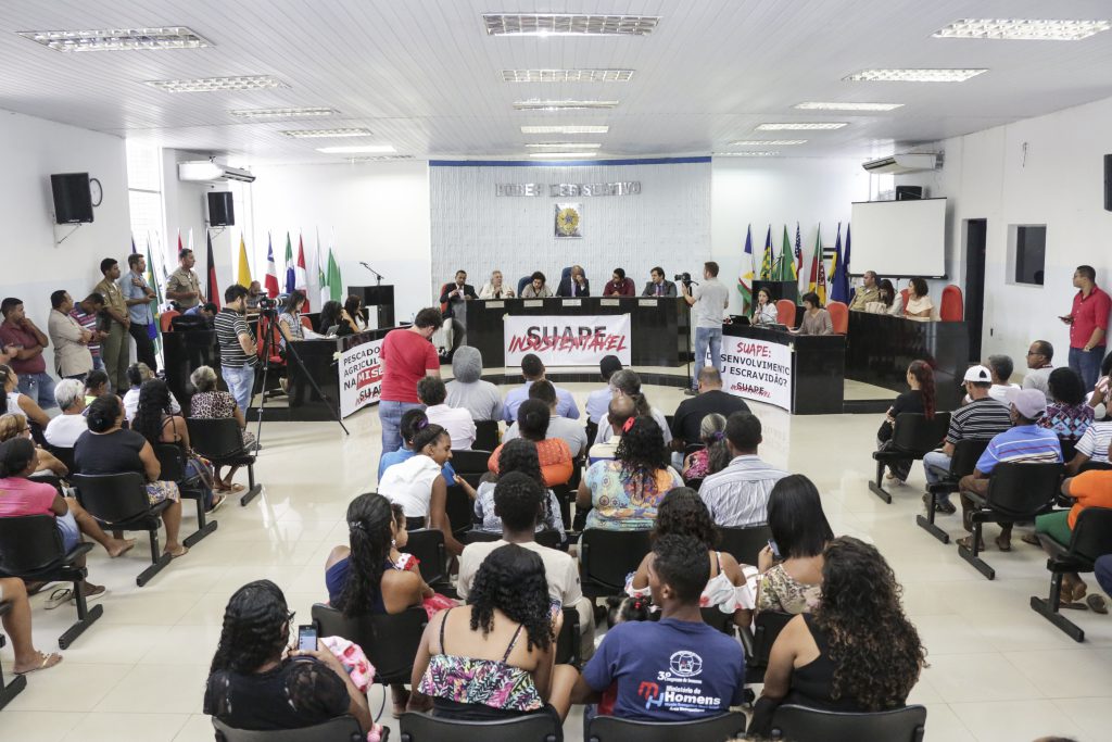 DISCUSSÃO - Audiência pública foi realizada na Câmara de Vereadores do Cabo de Santo Agostinho. Foto: Lourival Maia