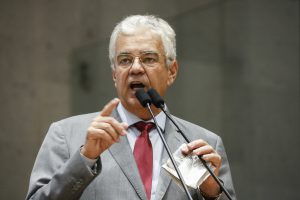 DEBATE - Parlamentar sugeriu a realização de uma audiência pública para discutir intenção do Ministério da Saúde de alterar modelo de assistência em saúde mental. Foto: Roberto Soares