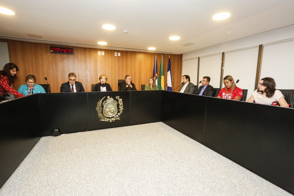 DEMANDA - Associações de pessoas com doenças raras comemoraram atendimento de antigo pleito. Foto: Roberto Soares