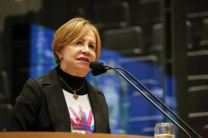 TRIBUNA - Assunto foi retomado por Terezinha Nunes em Plenário. Foto: Jarbas Araújo
