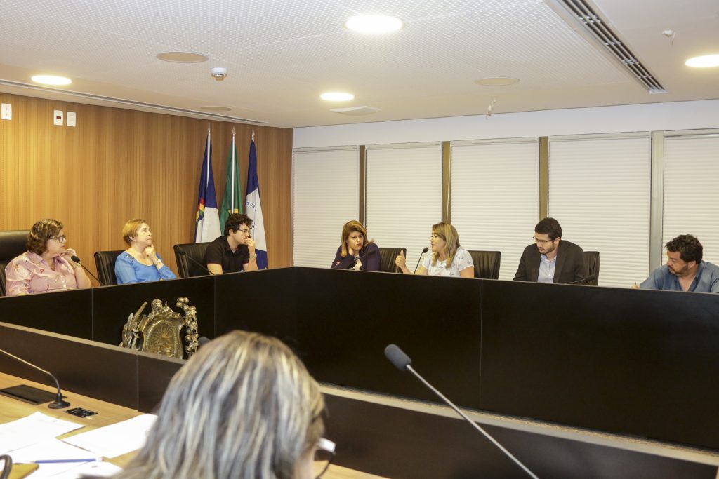 Comissão Especial para Avaliar a Situação dos Estágios de Estudantes de Ensino Superior de Pernambuco