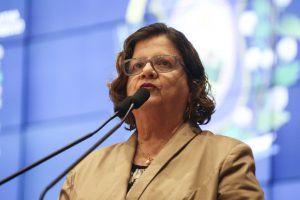 MEMÓRIA - Petista dedicou discurso ao ex-deputado Manoel Santos, morto durante o segundo mandato na Alepe, em 2015. Foto: Sabrina Nóbrega