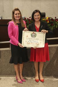 REPRESENTAÇÃO - Roberta Arraes propôs a homenagem à Alemanha, que tem Consulado Geral no Recife desde 1868. Foto: Sabrina Nóbrega