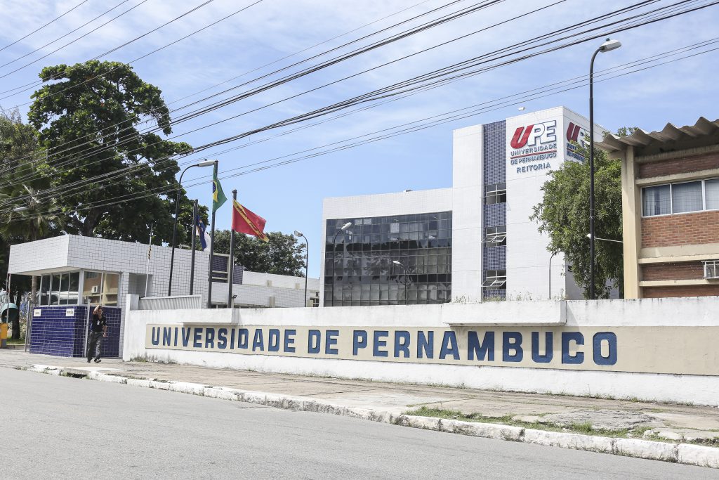 INCENTIVO - Progrma PE no Campus oferece bolsas para alunos de universidades públicas se manterem nos dois primeiros anos de curso. Foto: Kerol Correia