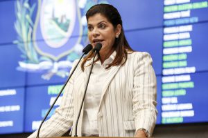 QUEIXA - Socorro Pimentel, que solicitou debate, questionou “manobras” para impedi-lo. Foto: Jarbas Araújo