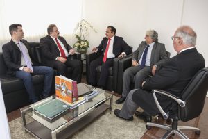10-30-visita-a-presidencia-consul-da-guatemala-sn-4