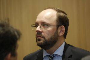 ELEIÇÕES - "Casos são recorrentes, mas se tornaram mais evidentes após o último pleito, com pessoas desqualificando a escolha feita pelos nordestinos", analisa Leonardo Accioly. Foto: Kerol Correia/Arquivo Alepe