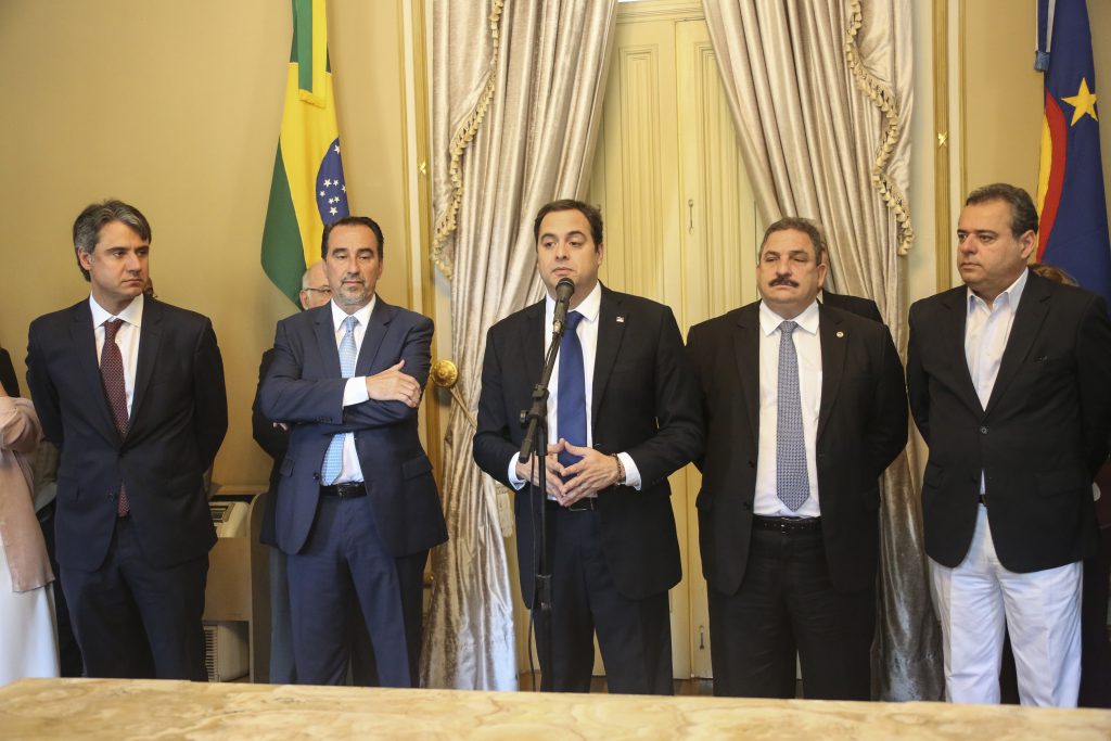 Presidente Eriberto Medeiros participa de assinatura de liberação de recursos com ministro da Saúde