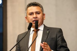 MOBILIZAÇÃO - “Precisamos falar com o Poder Executivo e com o TJPE para evitar que mais uma injustiça atinja famílias rurais.” Foto: Roberto Soares