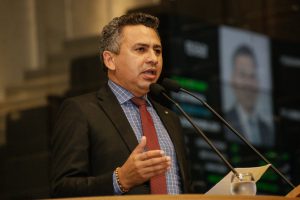INDIGNAÇÃO - Parlamentar criticou as ações e políticas federais de combate à discriminação de gênero. Foto: Roberto Soares
