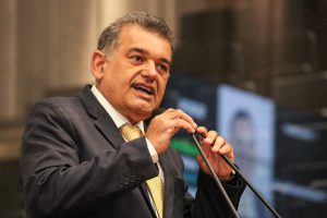 DESTAQUE - “Antes eles precisavam fazer uma vaquinha e se organizar por conta própria”. Foto: Roberto Soares