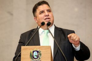 BANCADA - Legenda passará a contar com 11 parlamentares na Casa de Joaquim Nabuco, igualando o tamanho do PSB na Alepe. Foto: Roberto Soares