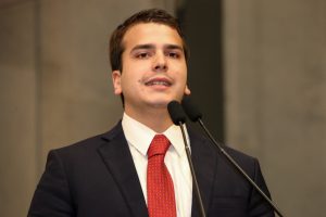 SITUAÇÃO - Segundo deputado, usuários enfrentam insuficiência de leitos, falta de medicamentos e estrutura física inadequada. Foto: Roberto Soares