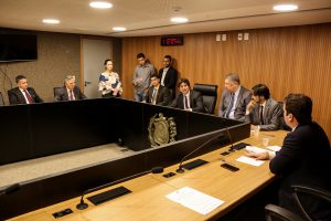 DÚVIDA - Medida recebeu voto contrário de Antonio Coelho em Finanças. Deputado pediu audiência sobre o tema com o presidente de Suape. Foto: Neto Lima