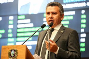 MEDIAÇÃO - “Categoria tem um papel importante e uma atribuição essencial no campo”, defende Barros. Foto: Jarbas Araújo