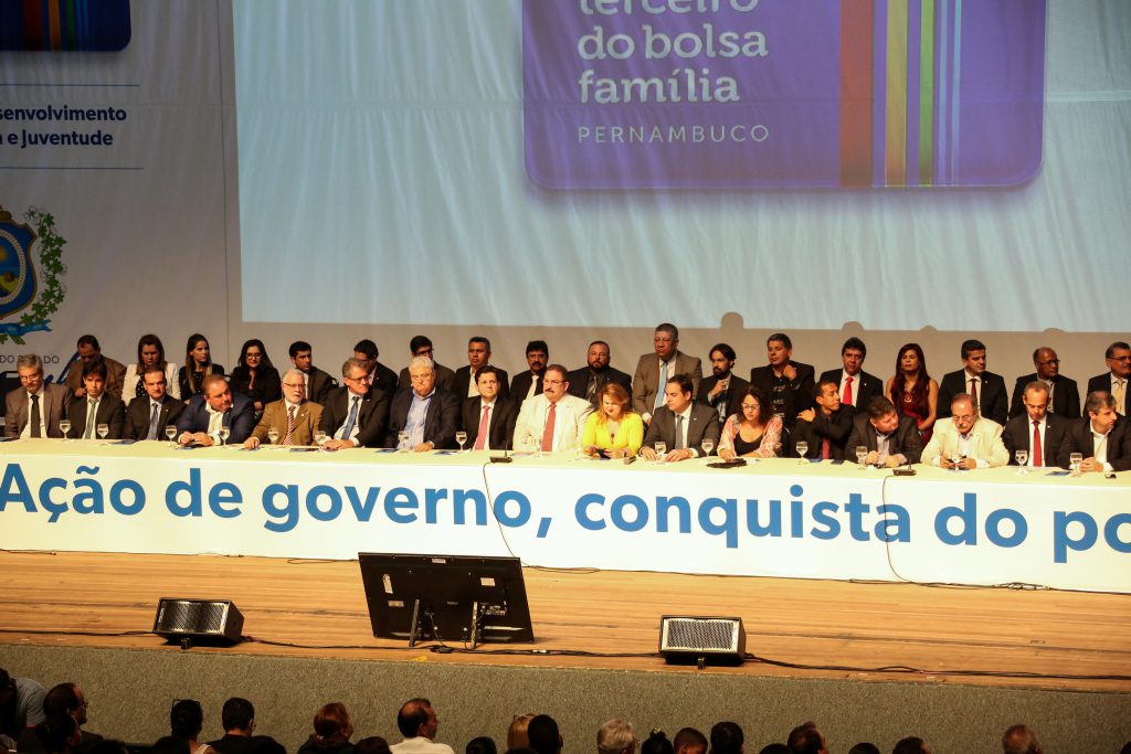 Cerimônia de Lançamento do 13º do Bolsa Família de Pernambuco.