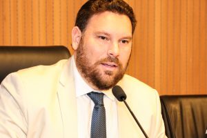 AVALIAÇÃO - Para Florêncio, colegiado cumpriu objetivo de fiscalizar e legislar. Foto: Jarbas Araújo