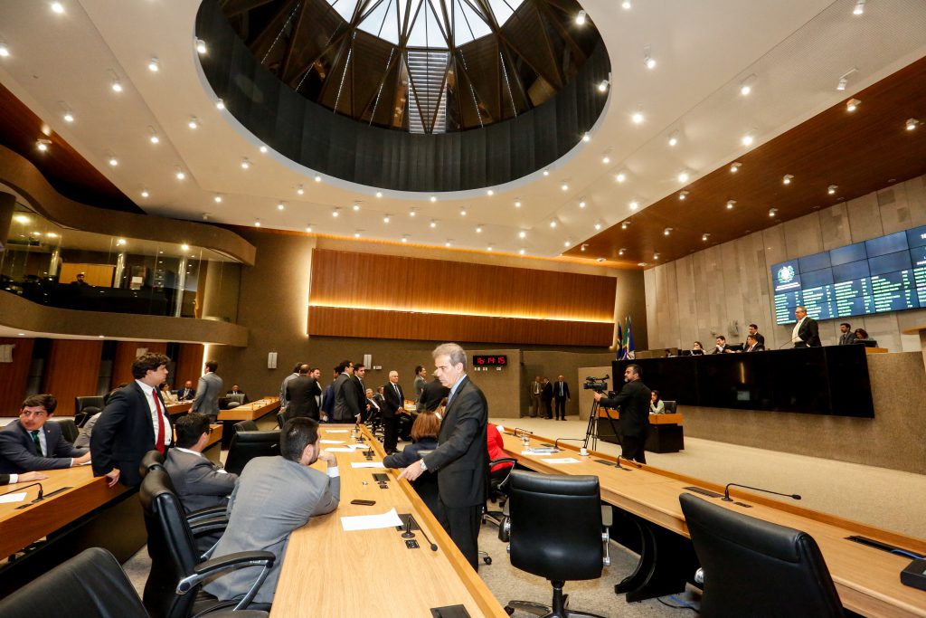 PROPOSTA - A medida indica a reserva de 0,4% da Receita Corrente Líquida prevista na Lei Orçamentária Anual para financiar essa nova modalidade de emenda. Foto: Roberto Soares