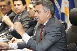 CRÍTICA - Presidente do colegiado, Doriel Barros valia que mudanças propostas pelo Governo Federal “não têm como objetivo melhorar o Brasil”. Foto: Roberto Soares